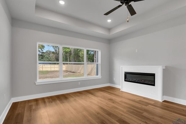 101 St. Clair, Longview, TX 75605