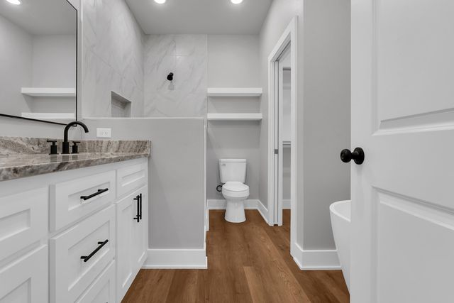 101 St. Clair, Longview, TX 75605