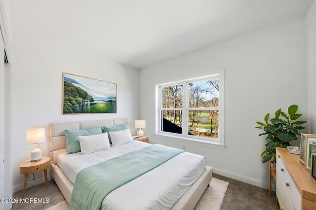 4 Remington Court 1000, Farmingdale, NJ 07727