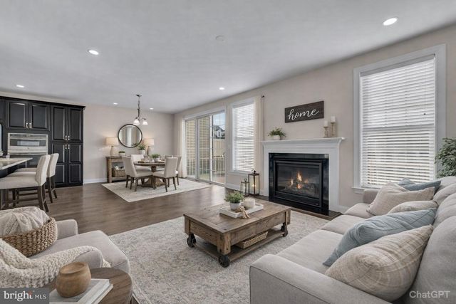 43157 CLARENDON SQ, Ashburn, VA 20148