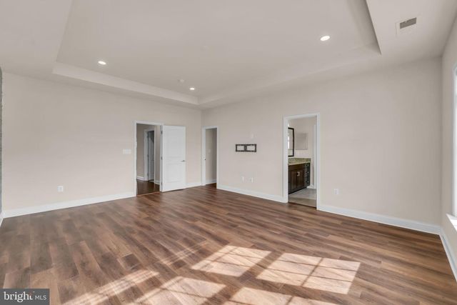 43157 CLARENDON SQ, Ashburn, VA 20148