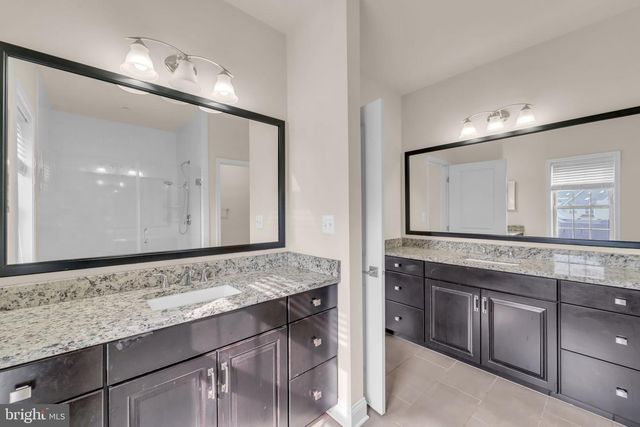 43157 CLARENDON SQ, Ashburn, VA 20148