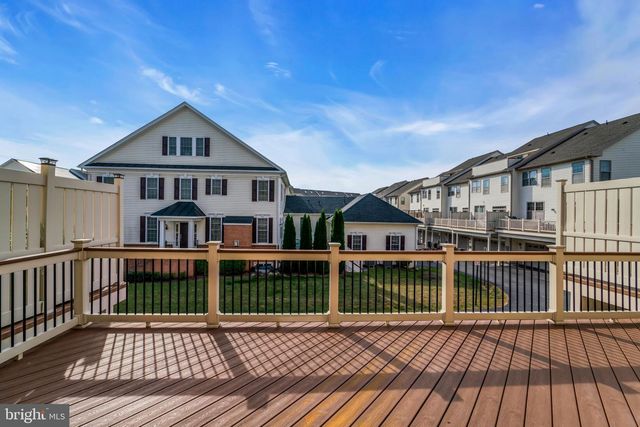 43157 CLARENDON SQ, Ashburn, VA 20148