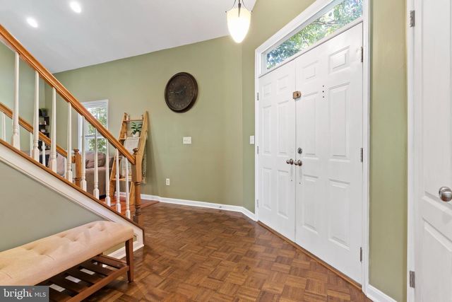 1028 OAK KNOLL DR, Harrisburg, PA 17111
