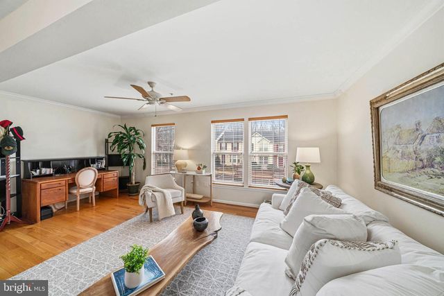 18749 HARMONY WOODS LN, Germantown, MD 20874