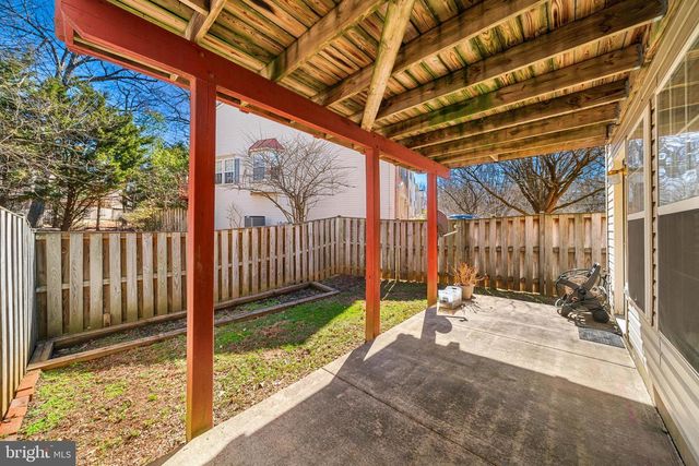 18749 HARMONY WOODS LN, Germantown, MD 20874