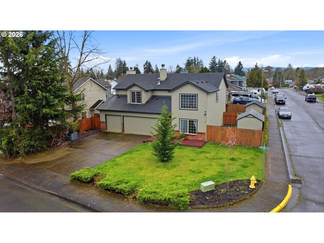 245 TRILLIUM St, St Helens, OR 97051
