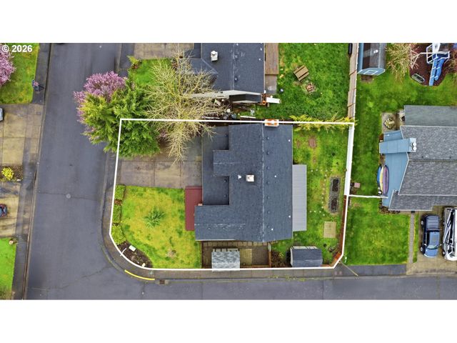245 TRILLIUM St, St Helens, OR 97051