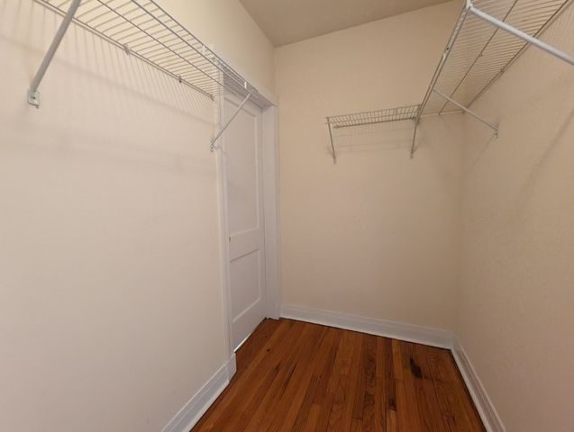 2647 N Spaulding Avenue 2E, Chicago, IL 60647