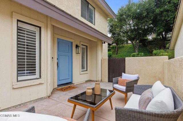 408 Oak Haven Court, Oak Park, CA 91377