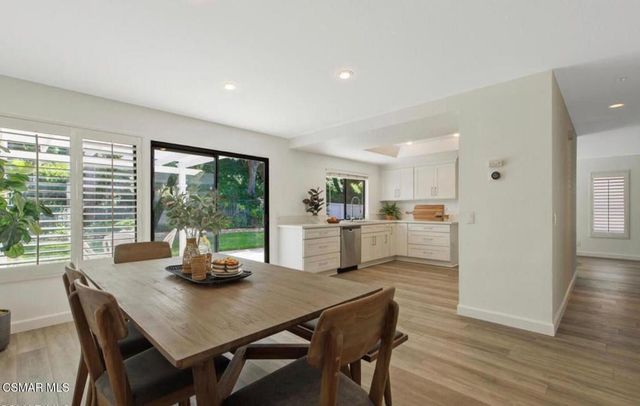 408 Oak Haven Court, Oak Park, CA 91377