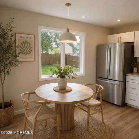939 Gloucester Drive, Toms River, NJ 08753
