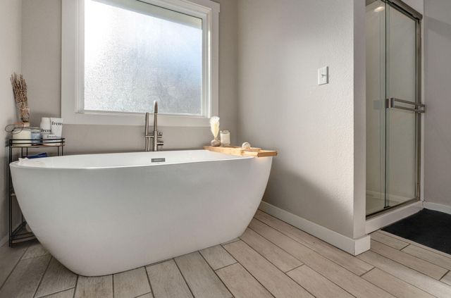 2482 W Camino Alto Street, Springfield, MO 65810