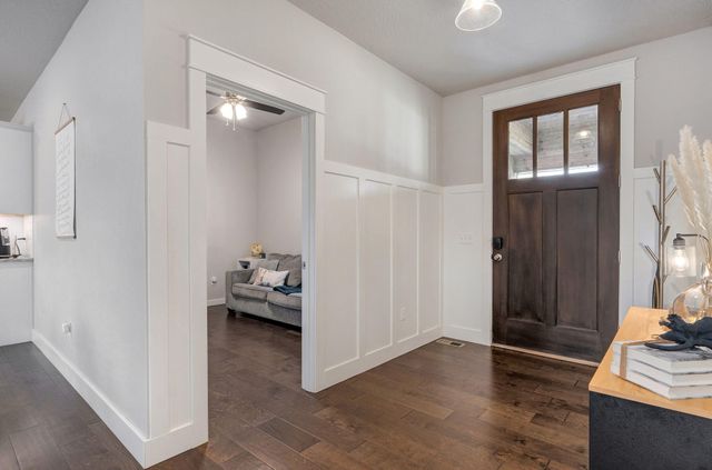 2482 W Camino Alto Street, Springfield, MO 65810