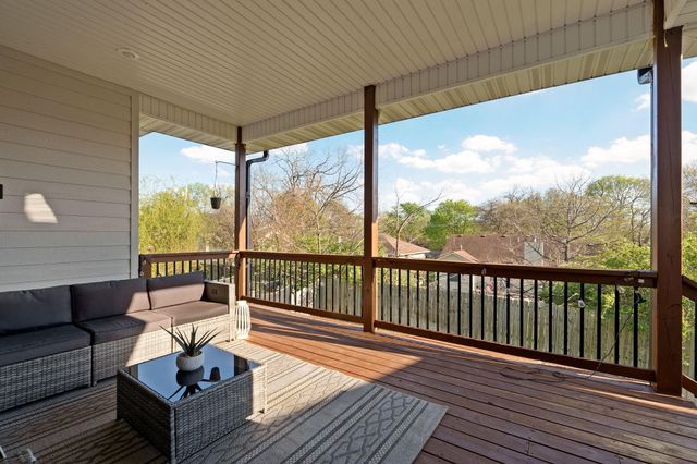 2482 W Camino Alto Street, Springfield, MO 65810