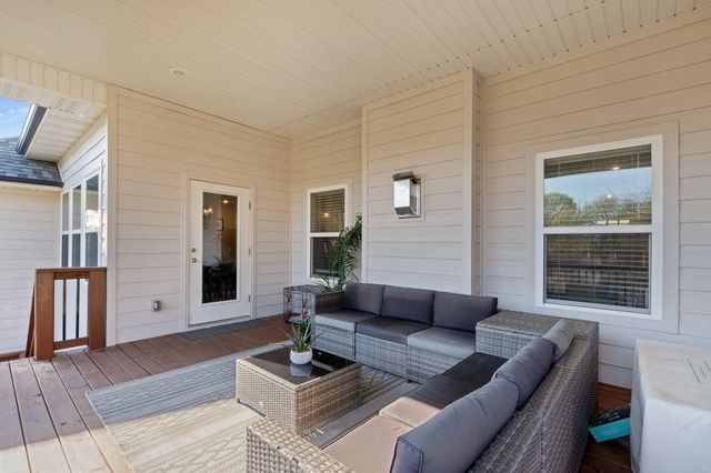 2482 W Camino Alto Street, Springfield, MO 65810