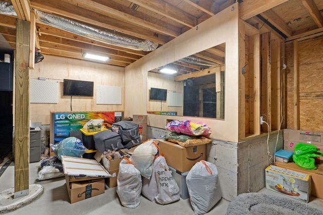 2482 W Camino Alto Street, Springfield, MO 65810