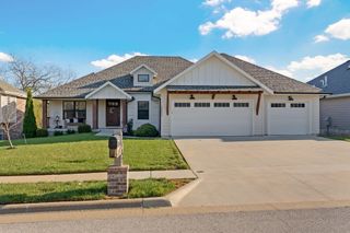 2482 W Camino Alto Street, Springfield, MO 65810