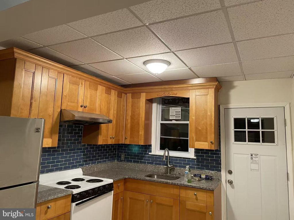 2620 S FRANKLIN ST, PHILADELPHIA, PA 19148 — photo 3