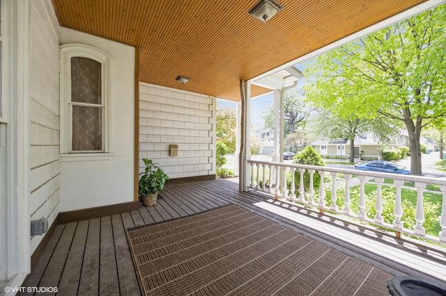 1016 Erie Street, Oak Park, IL 60302