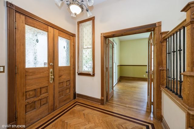 1016 Erie Street, Oak Park, IL 60302