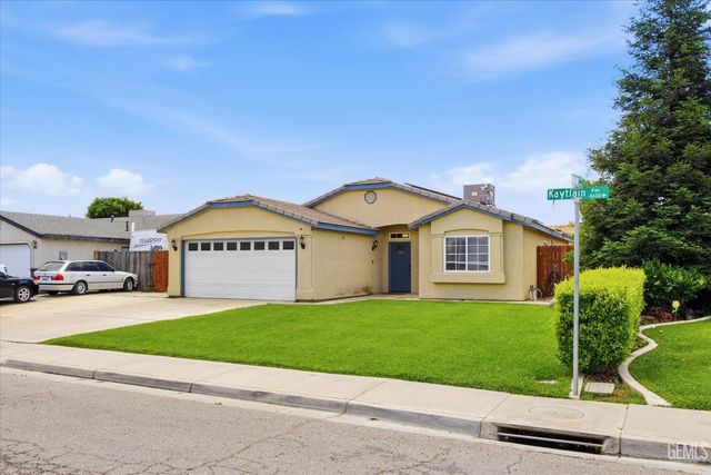 4517 Kaytlain Avenue, Bakersfield, CA 93313
