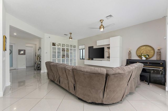 10765 Windward Street, Parkland, FL 33076