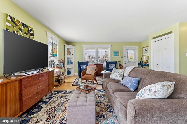 1512 BAYSHORE RD, Villas, NJ 08251