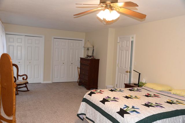 11 Royal Lane, Raymond, NH 03077