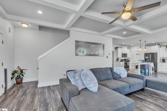141 Cochran Road, Inman, SC 29349