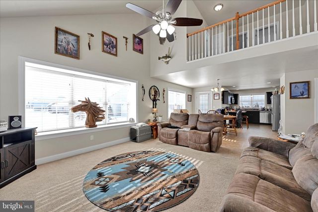 425 JOY CIR, Leola, PA 17540