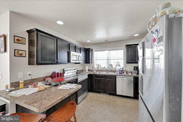 425 JOY CIR, Leola, PA 17540