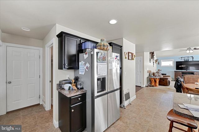 425 JOY CIR, Leola, PA 17540