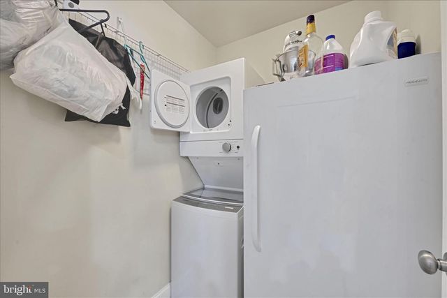 425 JOY CIR, Leola, PA 17540