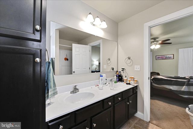 425 JOY CIR, Leola, PA 17540