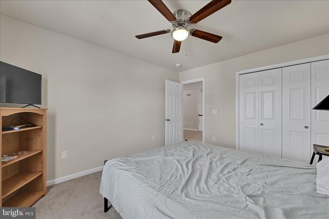 425 JOY CIR, Leola, PA 17540