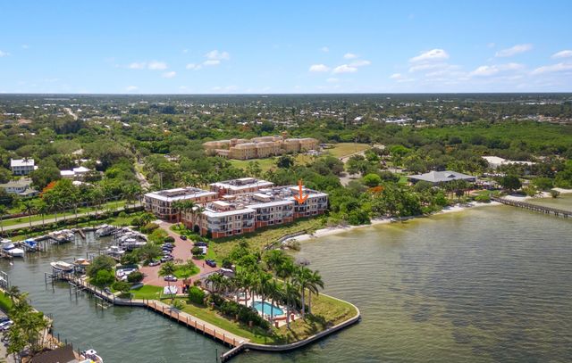 1533 NE Outrigger Landings Drive 3-205, Jensen Beach, FL 34957