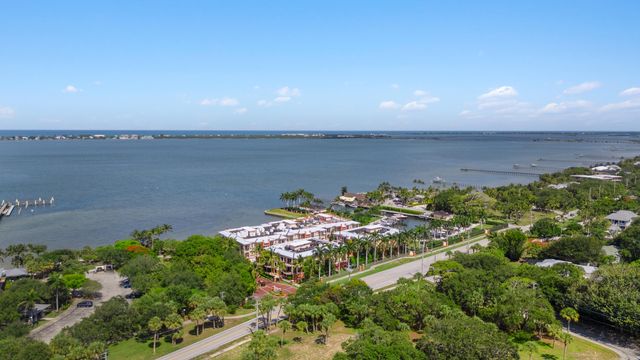 1533 NE Outrigger Landings Drive 3-205, Jensen Beach, FL 34957