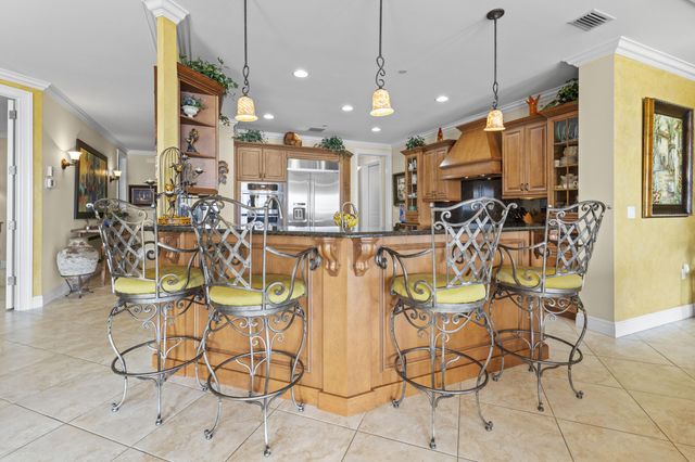 1533 NE Outrigger Landings Drive 3-205, Jensen Beach, FL 34957