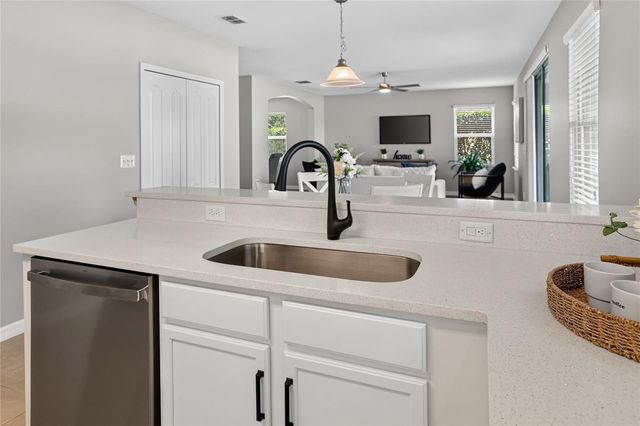 4834 INDEPENDENCE TRAIL, Leesburg, FL 34748