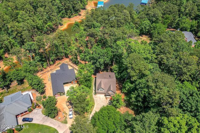 303 Cuttysark Point, Mc Cormick, SC 29835