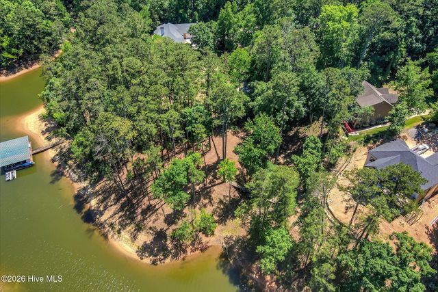 303 Cuttysark Point, Mc Cormick, SC 29835