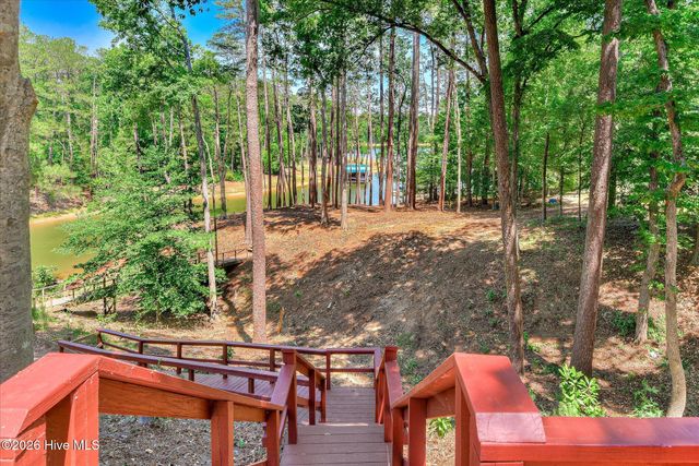 303 Cuttysark Point, Mc Cormick, SC 29835