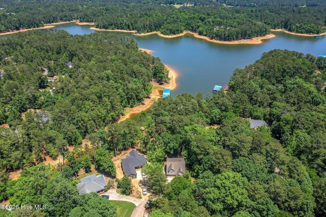 303 Cuttysark Point, Mc Cormick, SC 29835