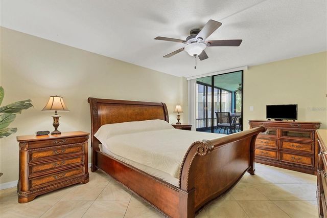 8776 MIDNIGHT PASS ROAD C307, Sarasota, FL 34242