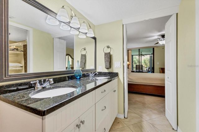 8776 MIDNIGHT PASS ROAD C307, Sarasota, FL 34242