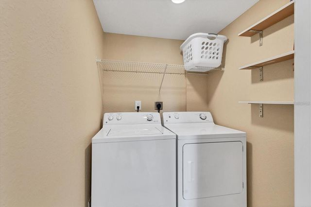 8776 MIDNIGHT PASS ROAD C307, Sarasota, FL 34242