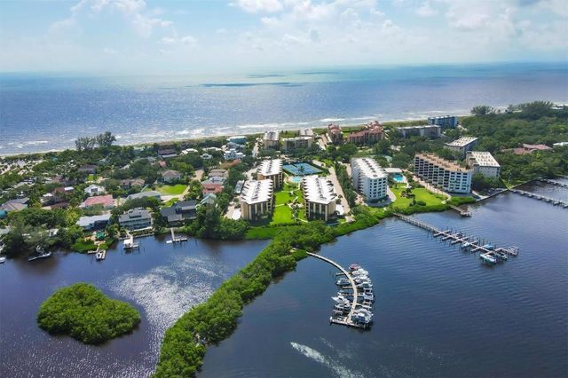 8776 MIDNIGHT PASS ROAD C307, Sarasota, FL 34242