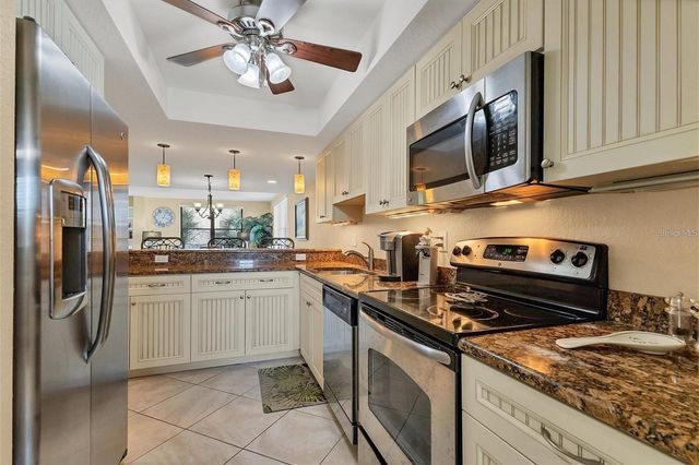 8776 MIDNIGHT PASS ROAD C307, Sarasota, FL 34242
