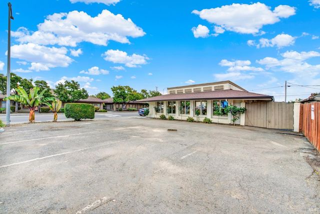 707 Tuolumne St, Vallejo, CA 94590